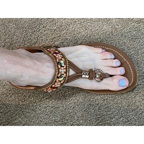 NWOT. Beaded sandals. - Picture 10 of 11